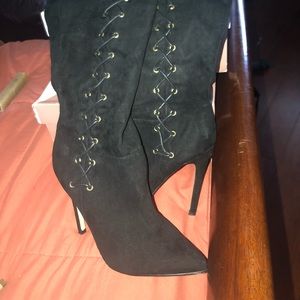 THIGH HIGH SUEDE BOOTS